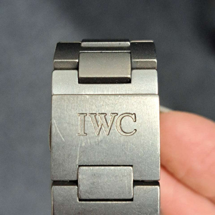 【WHOLESALES】
IWC 
IW353601 
アクアタイマー 
箱(劣化あり)　修理保証書