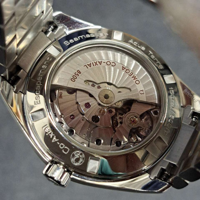 【WHOLESALES】
OMEGA 
231.10.42.21.02.002 
シーマスター アクアテラ クロノメーター コーアクシャル ゴルフ 
ギャランティ　ピクトグラム