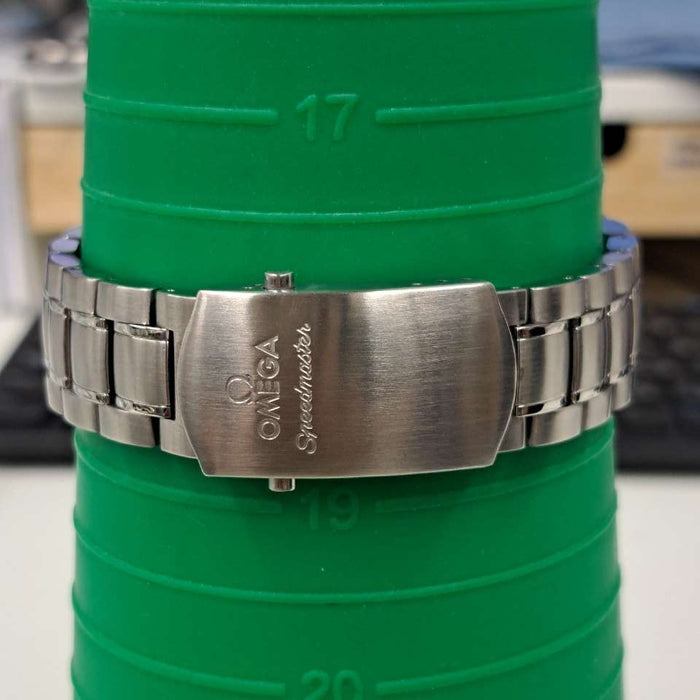 【WHOLESALES】
OMEGA 
3221.3 
スピードマスター デイデイト 
ギャランティ