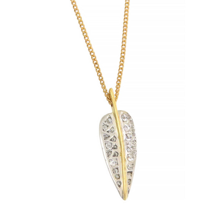 TIFFANY&Co. 
リーフ ダイヤモンド ネックレス