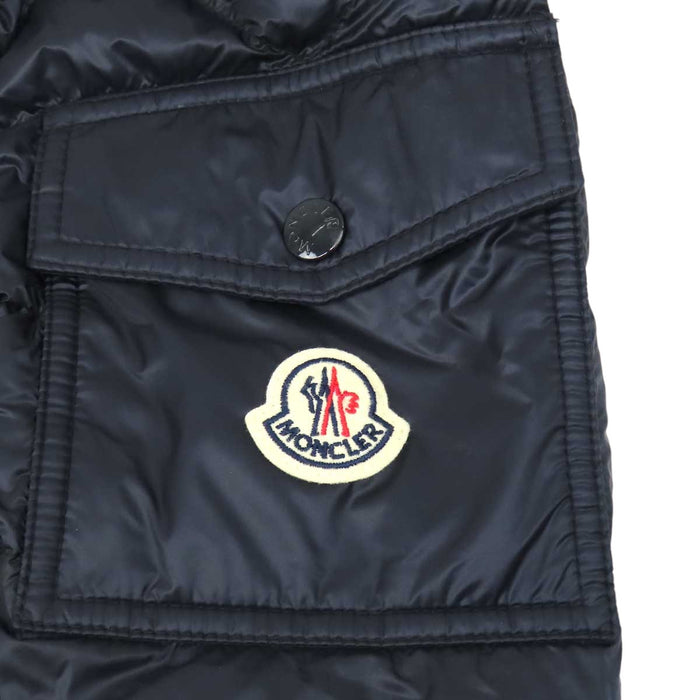 MONCLER 
ライトダウン ワッペン ナイロン 
AGAY アゲ ダウンジャケット