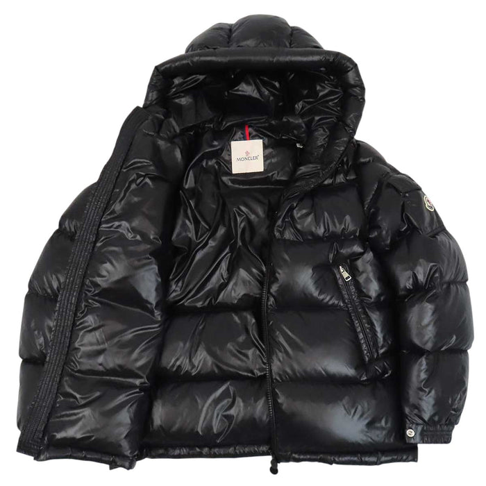 MONCLER 
ロゴ ワッペン フード ダブルジップ ナイロン 
ECRINS ダウンジャケット