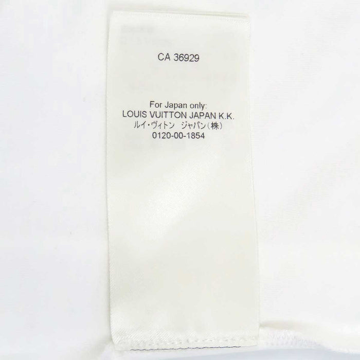 LOUIS VUITTON 
Logo cotton crew-neck 
LV Signature zipper-detail T-shirt