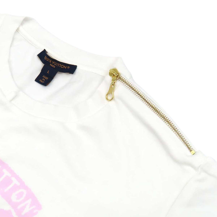 LOUIS VUITTON 
Logo cotton crew-neck 
LV Signature zipper-detail T-shirt