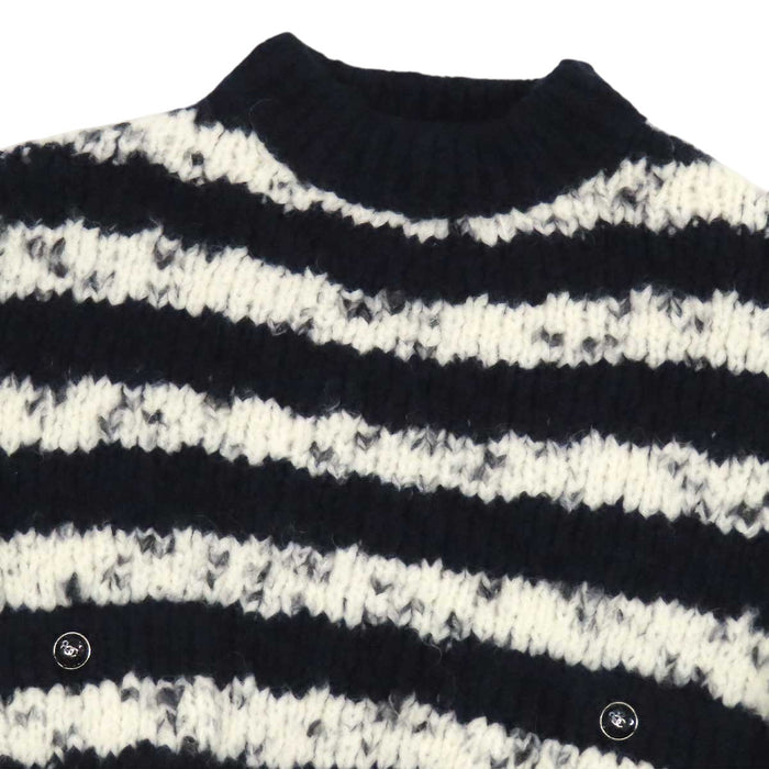 CHANEL 
COCO CC Coco buttons cashmere wool alpaca 
Coco Mark striped knit