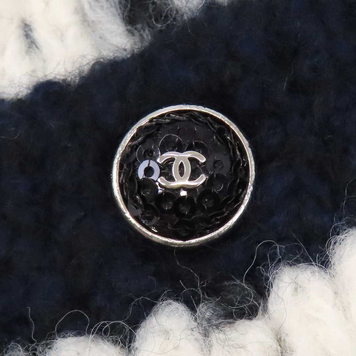 CHANEL 
COCO CC Coco buttons cashmere wool alpaca 
Coco Mark striped knit