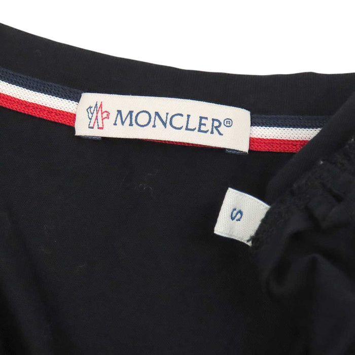 MONCLER 
ワッペン トリコロール コットン 
MAGLIA T SHIRT マグリア ロゴ Tシャツ