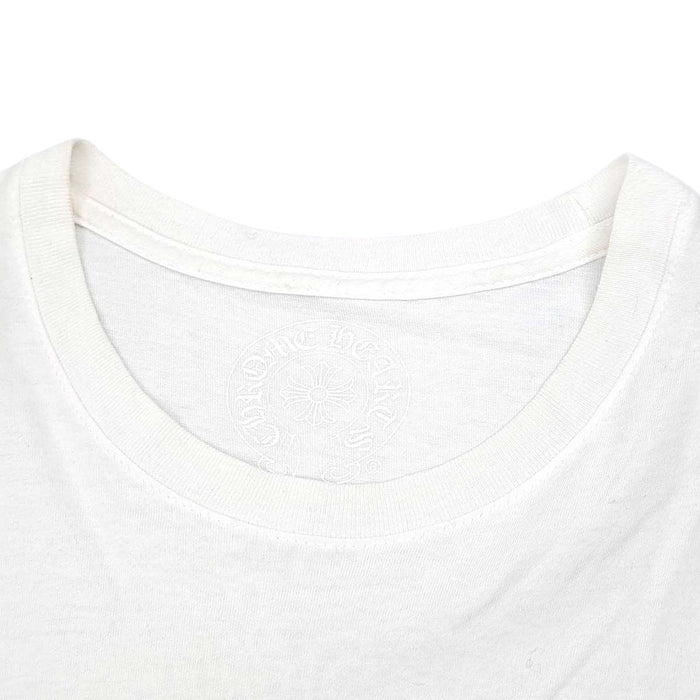 CHROME HEARTS 
CH ロゴ バックプリント コットン クルーネック 
セメタリークロス プリント Tシャツ
