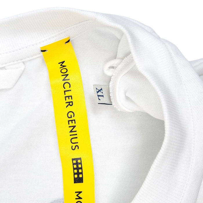 MONCLER 
バックロゴ ワッペン コットン クルーネック 
AWAKE NY MAGLIA マグリア Tシャツ 
モンクレールジーニアス