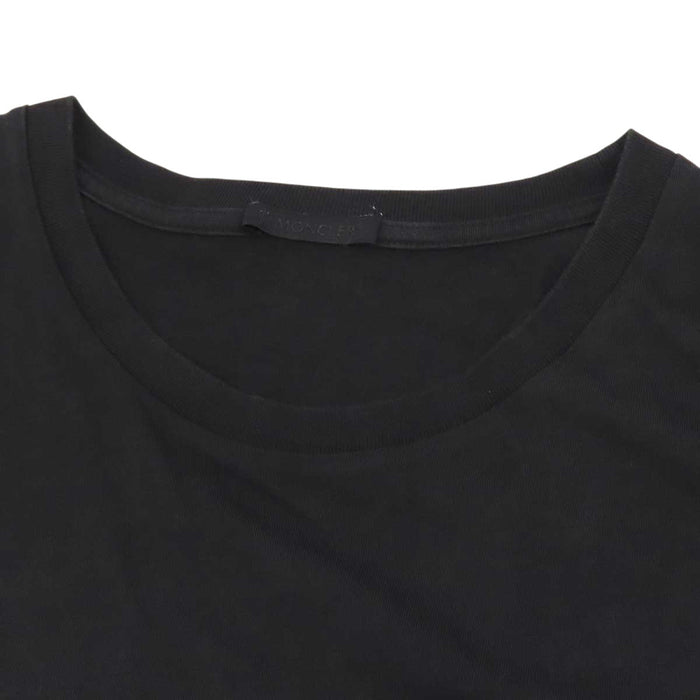 MONCLER 
ワッペン コットン クルーネック 
MAGLIA T SHIRT マグリア ロゴ Tシャツ