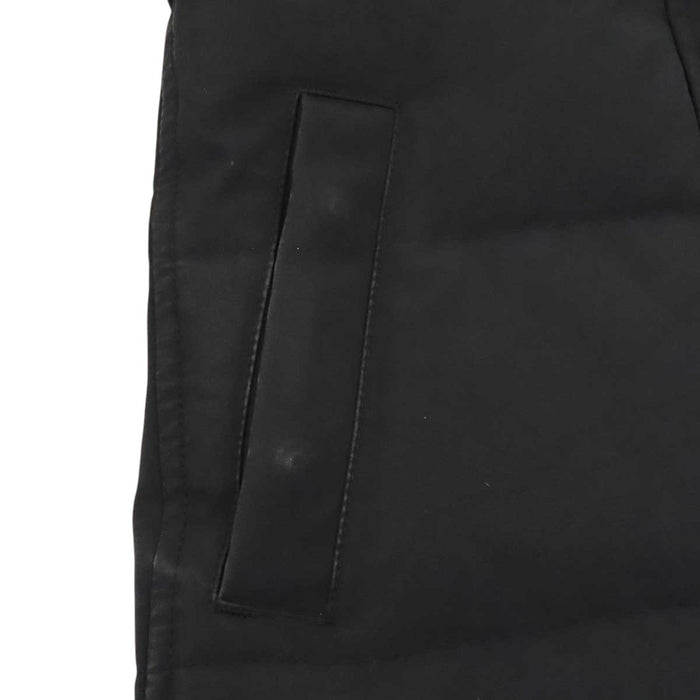 CANADA GOOSE 
サザビーリーグ ロゴ ワッペン フード 
SHELBURNE シェルバーン ダウンコート