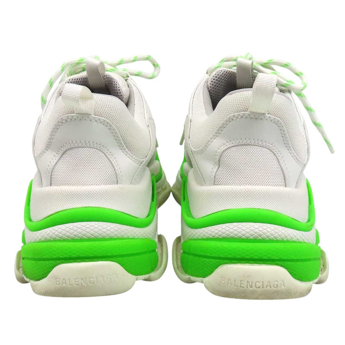 BALENCIAGA 
Triple S ネオン エンブロイダリー メッシュ ロゴ レースアップ 
トリプル S ダッド スニーカー