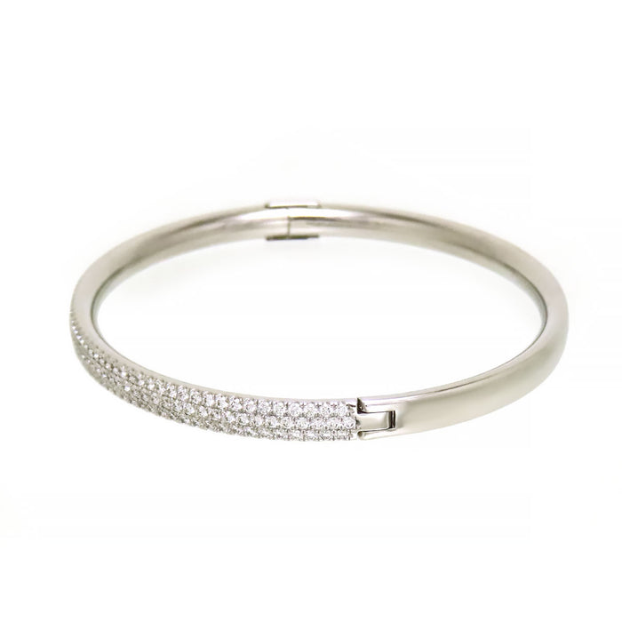 TIFFANY&Co. 
Metro Hinge Bangle