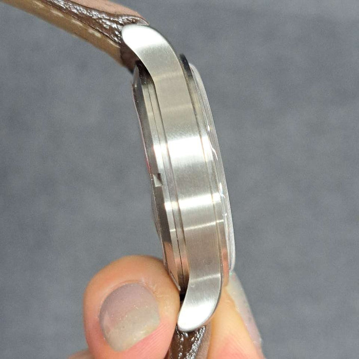 【WHOLESALES】
OMEGA 
5200.5 
ダイナミック 
箱(内箱劣化)　ギャランティ(無記入)