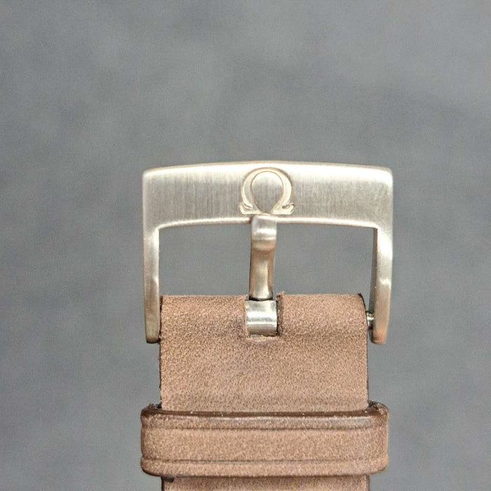 【WHOLESALES】
OMEGA 
5200.5 
ダイナミック 
箱(内箱劣化)　ギャランティ(無記入)