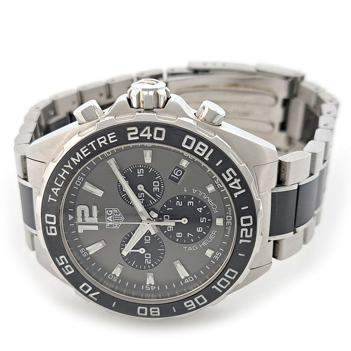 TAG HEUER 
Formula 1 Chronograph 
With warranty card