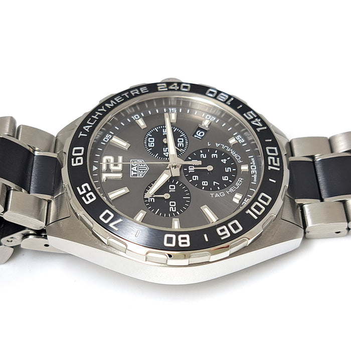 TAG HEUER 
Formula 1 Chronograph 
With warranty card