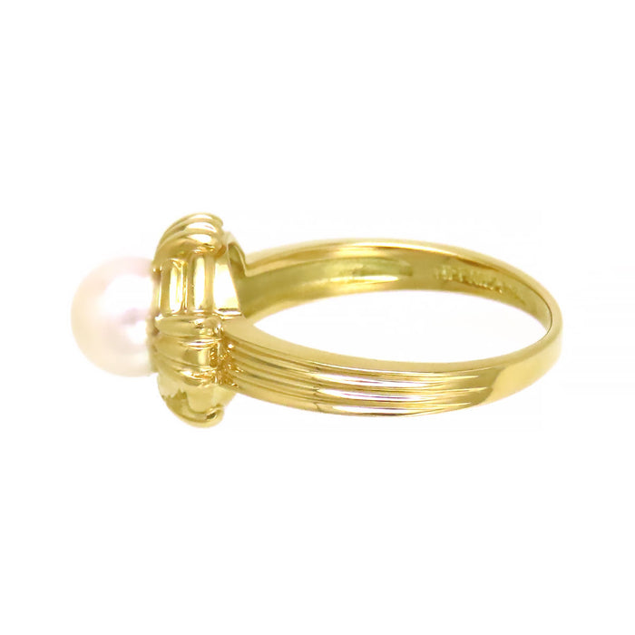 TIFFANY&Co. 
Signature Pearl Ring