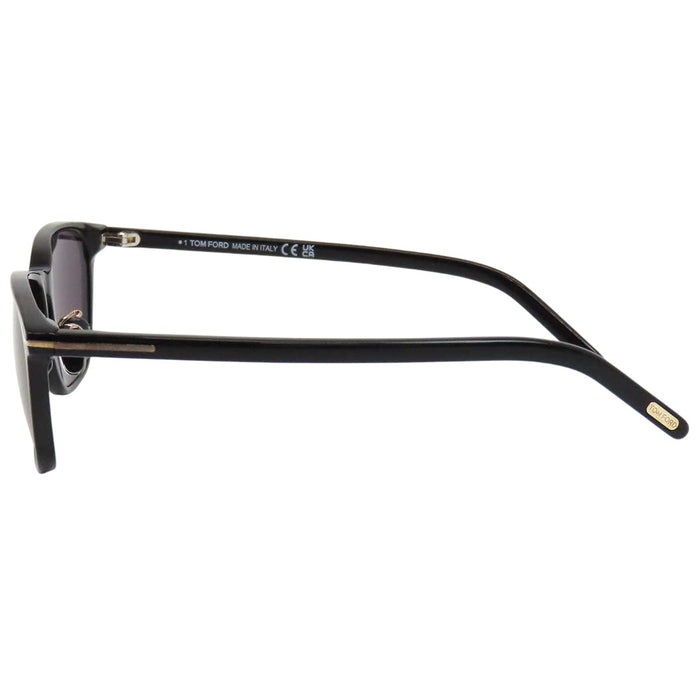 TOM FORD 
Eyewear colored lenses 
Logo sunglasses