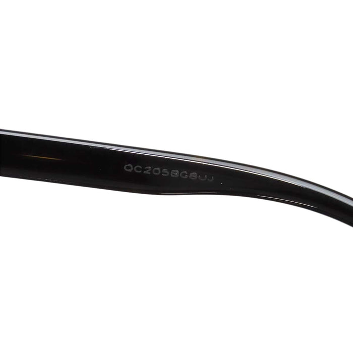 GUCCI 
Web stripe logo 
Interlocking G eyewear