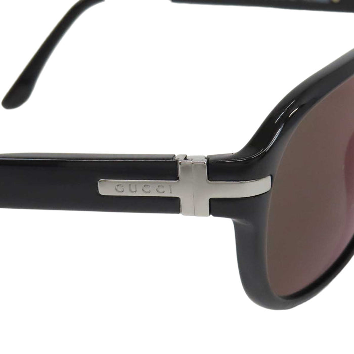 GUCCI 
Silver-tone metal eyewear 
Logo sunglasses