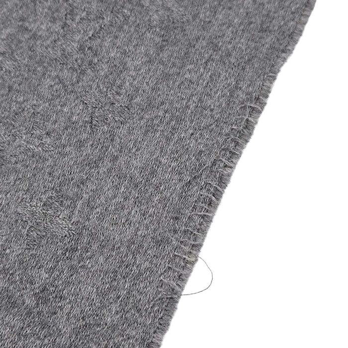 LOUIS VUITTON 
LV logo all-over pattern 
Echarpe Monogram cashmere scarf