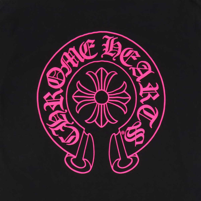 CHROME HEARTS 
CH スクロールラベル ロゴ コットン クルーネック 
ホースシュー プリント Tシャツ