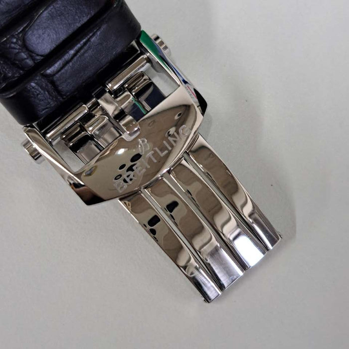 【WHOLESALES】
BREITLING 
AB0127 
ナビタイマー01 
箱　ギャランティ　純正尾錠×1