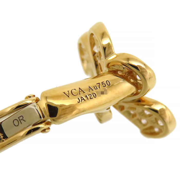 Van Cleef & Arpels
Frivole earrings, small model, diamonds