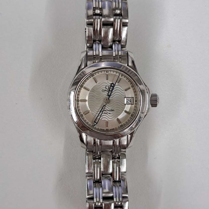【WHOLESALES】
OMEGA 
2581.31.00 
箱(内箱劣化)　ギャランティ(無記入)