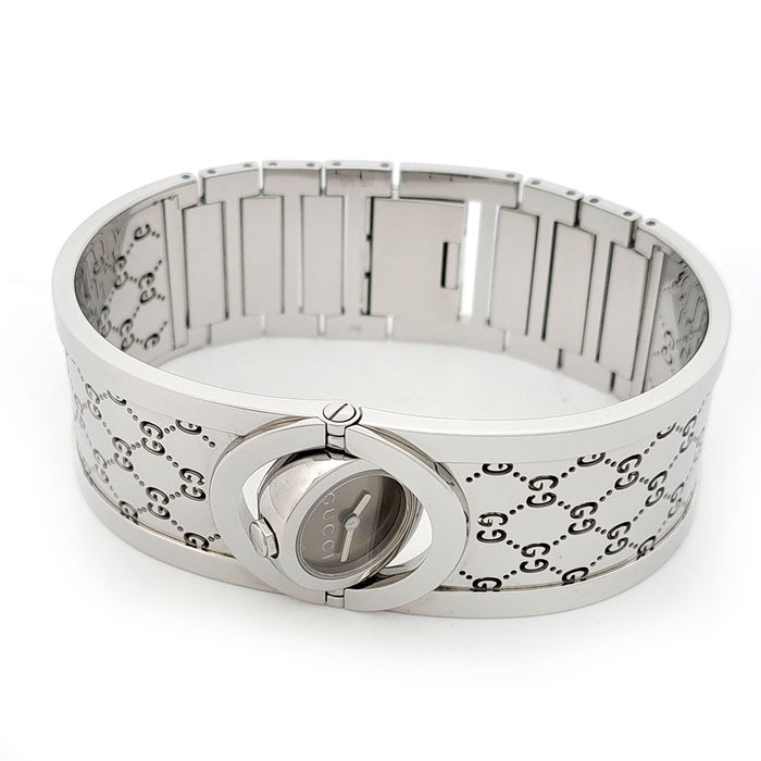 GUCCI 
Montre bracelet manchette 
Avec boîte et papiers