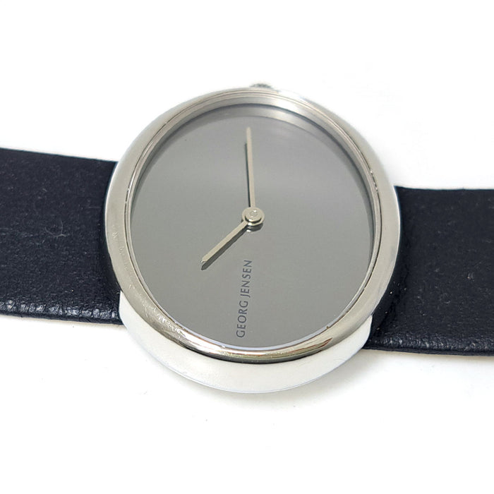 Georg Jensen 
Vivian­na 
Includes box
