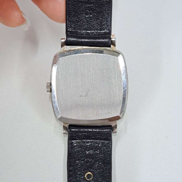 【WHOLESALES】
OMEGA 
162.0052?