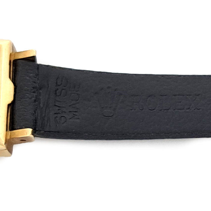 ROLEX 
Precision carrée