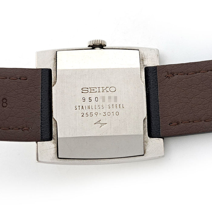 SEIKO 
シャリオ
