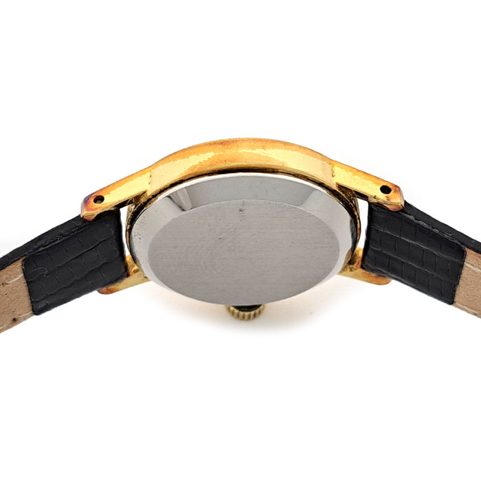 OMEGA 
De Ville 
avec boîte