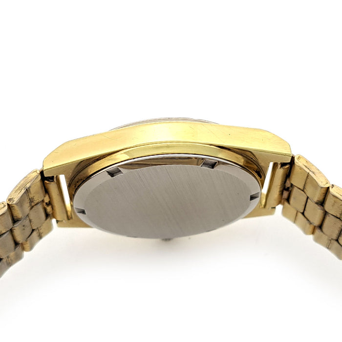 OMEGA 
ジュネーブ cal.613