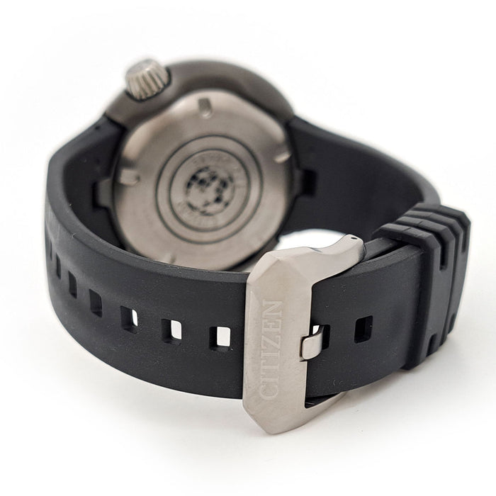 CITIZEN 
Promaster Overhauled by Citizen 
With box and papers