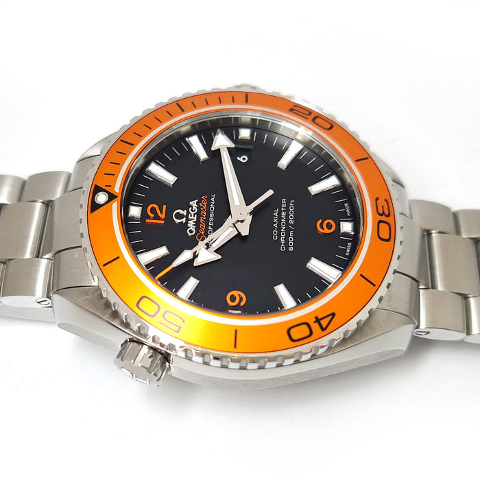 OMEGA 
Seamaster Planet Ocean 600M 
avec papiers