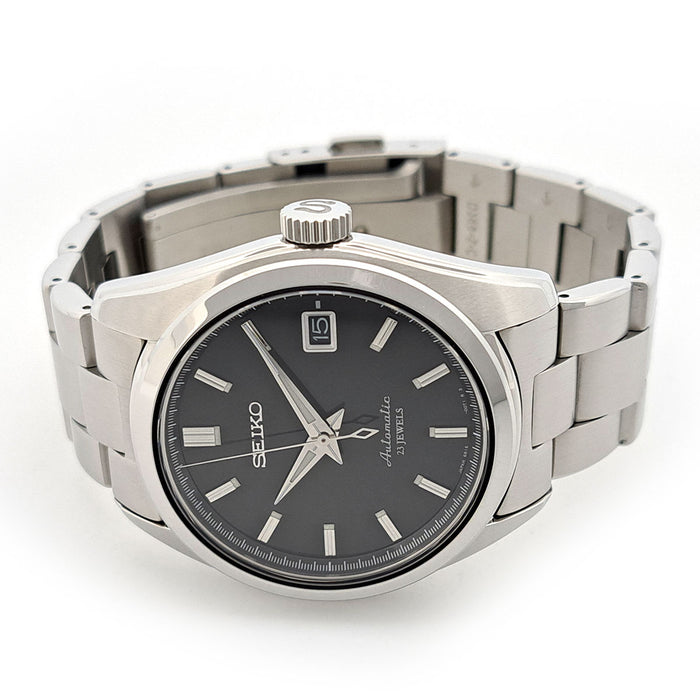 SEIKO 
Mécanique 
avec boîte