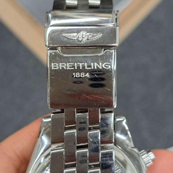 【WHOLESALES】
BREITLING 
AB0110 
クロノマット44 
箱　ギャランティ(液晶にじみあり)　クロノメーター証　コマ×3
