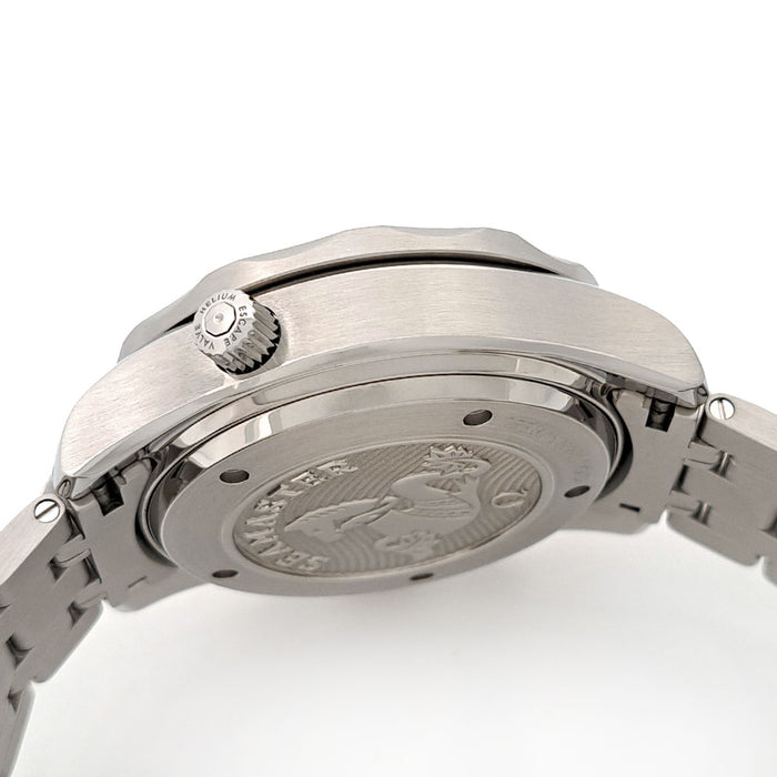 OMEGA 
Seamaster Diver 300M 
avec boîte et papiers