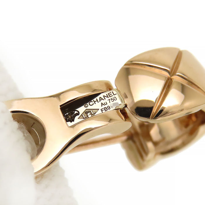 CHANEL 
ココ クラッシュ ピアス