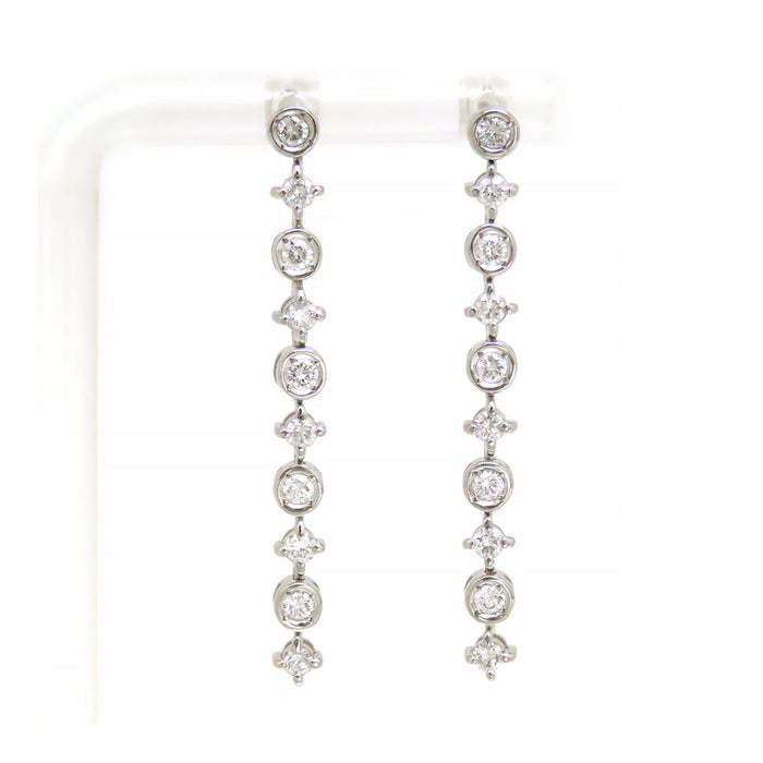De Beers 
LINE Diamond Earrings