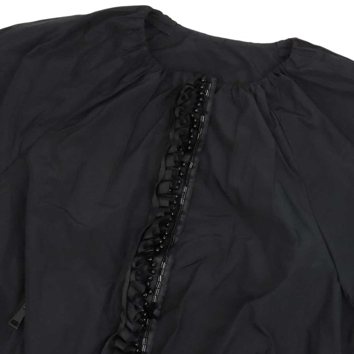 MONCLER 
Viek Sequin Logo Frill 
THEVIEC Jacket