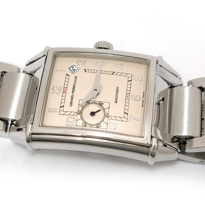 GIRARD-PERREGAUX 
ヴィンテージ 1945 
箱ギャラ付