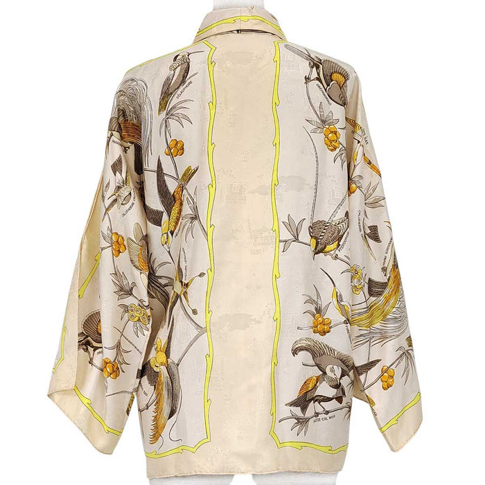 HERMES 
ロゴボタン 島々の鳥 スカーフ柄 
Les Oiseaux des Iles シルク シャツ