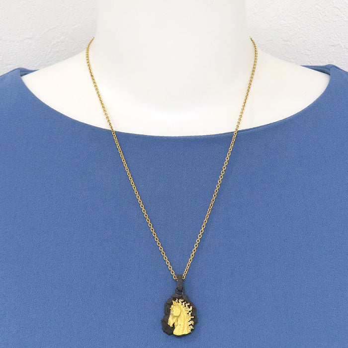 Carrera y Carrera 
Horse Motif Necklace