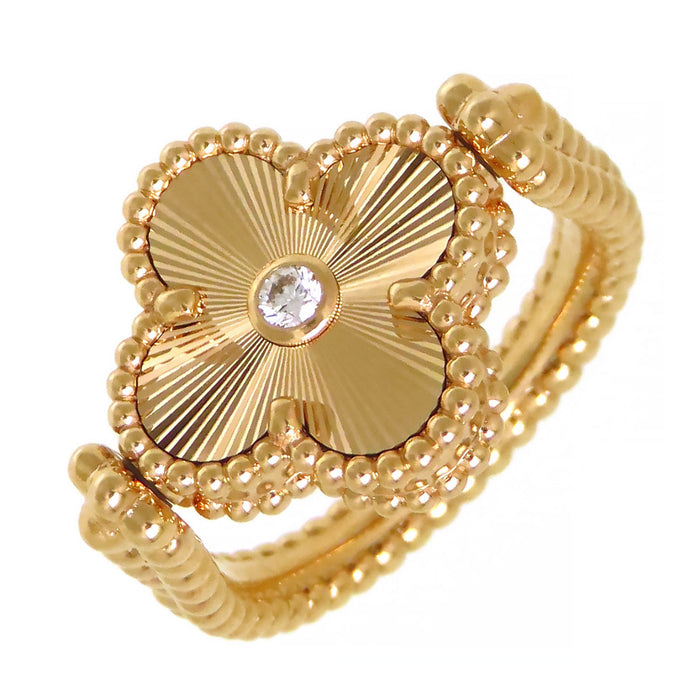 Van Cleef & Arpels 
Vintage Alhambra Reversible Ring