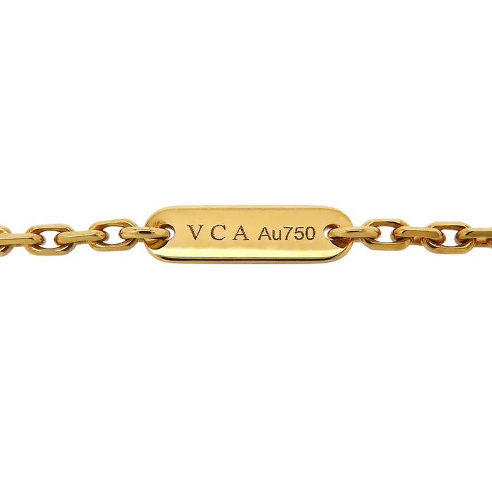 Van Cleef & Arpels 
Magic Alhambra Long Necklace